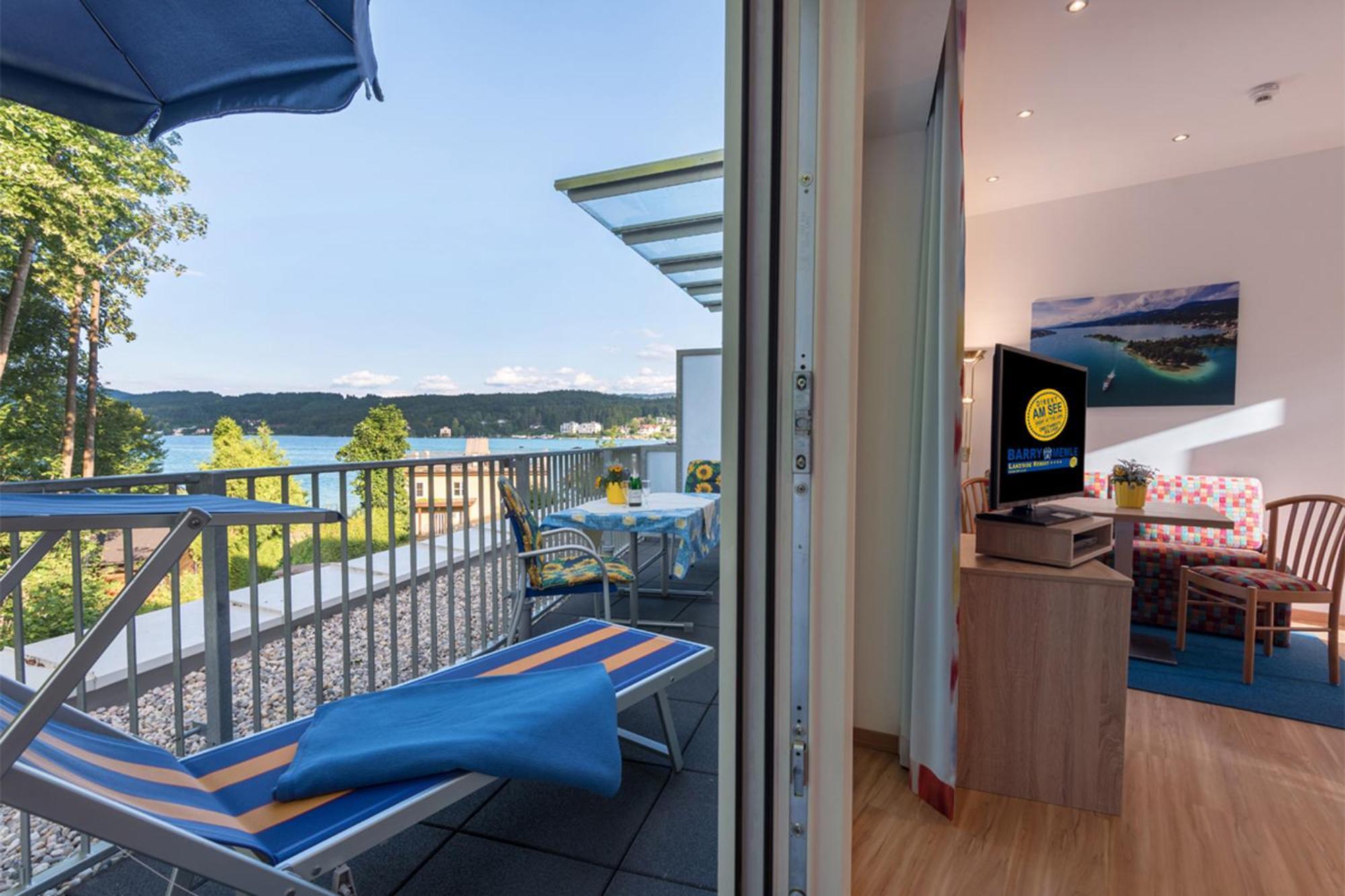 Barry Memle Directly At The Lake Velden am Wörthersee Exterior foto